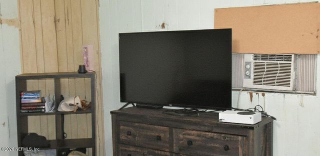 109 LAKE IDA POINT Drive, Interlachen, FL 32148