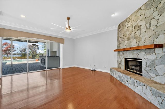 1741 EDGEWATER DRIVE, Mount Dora, FL 32757