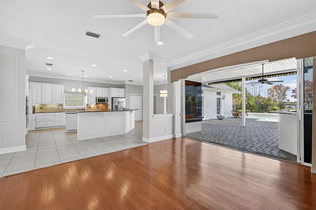 1741 EDGEWATER DRIVE, Mount Dora, FL 32757