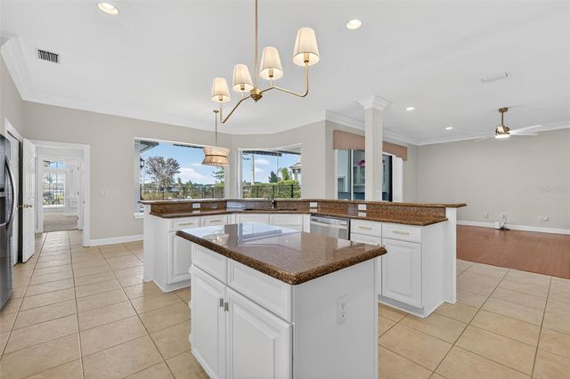 1741 EDGEWATER DRIVE, Mount Dora, FL 32757