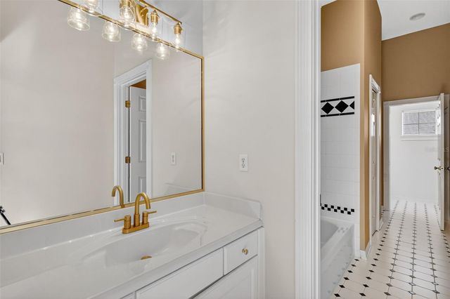 1741 EDGEWATER DRIVE, Mount Dora, FL 32757