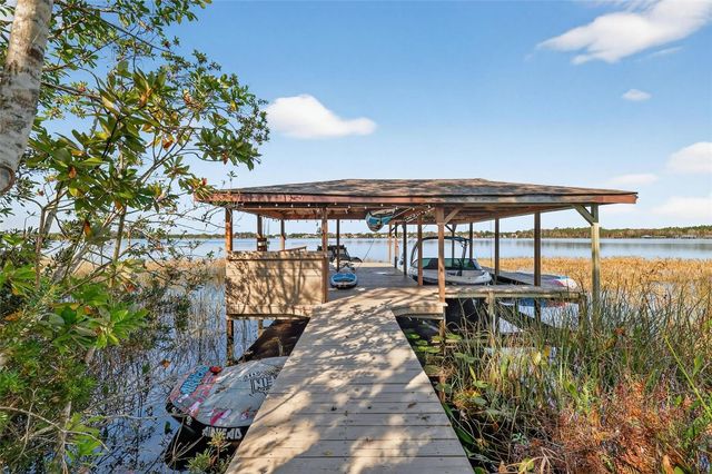 1741 EDGEWATER DRIVE, Mount Dora, FL 32757