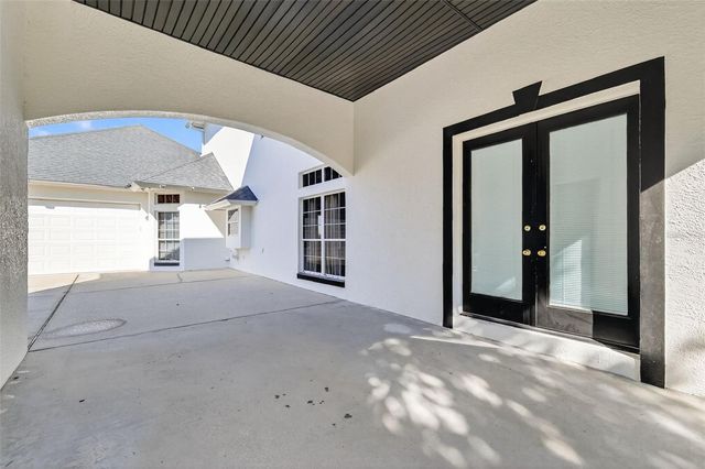 1741 EDGEWATER DRIVE, Mount Dora, FL 32757