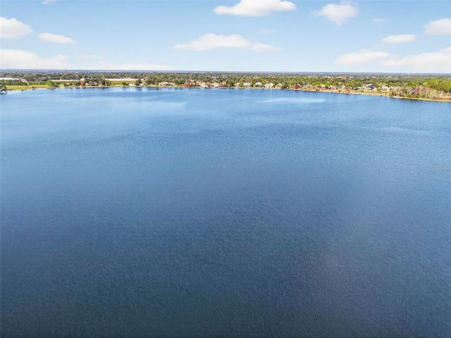 1741 EDGEWATER DRIVE, Mount Dora, FL 32757