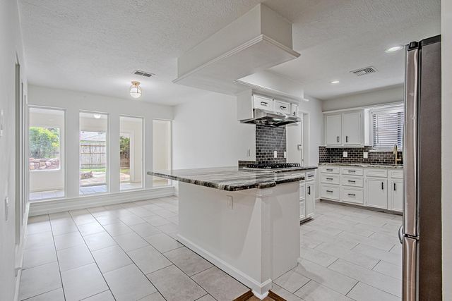 3406 Forest Village Drive, Houston, TX 77339