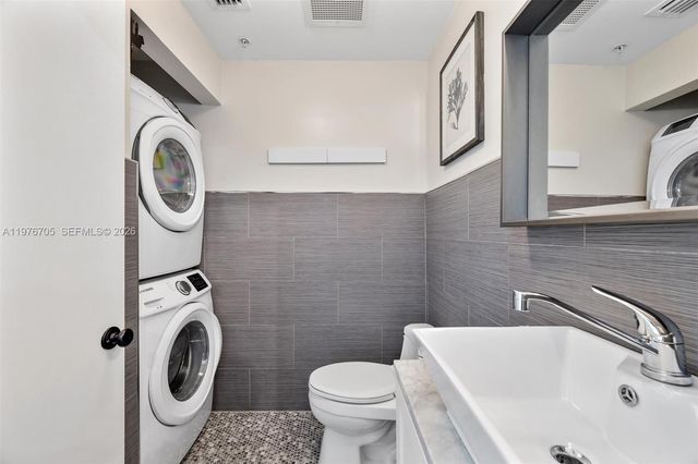 3470 E Coast Ave H0908, Miami, FL 33137