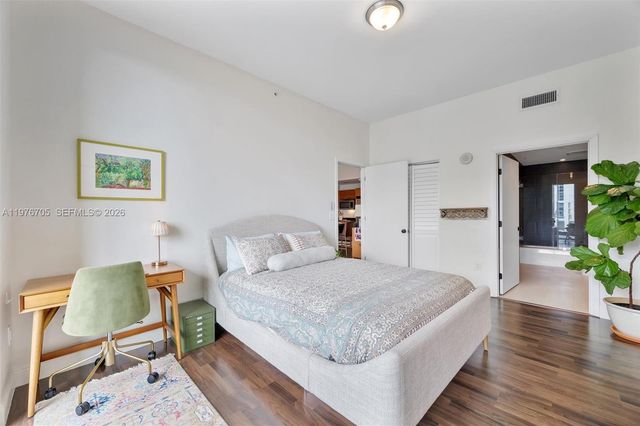 3470 E Coast Ave H0908, Miami, FL 33137