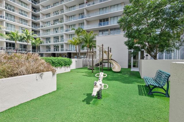 3470 E Coast Ave H0908, Miami, FL 33137