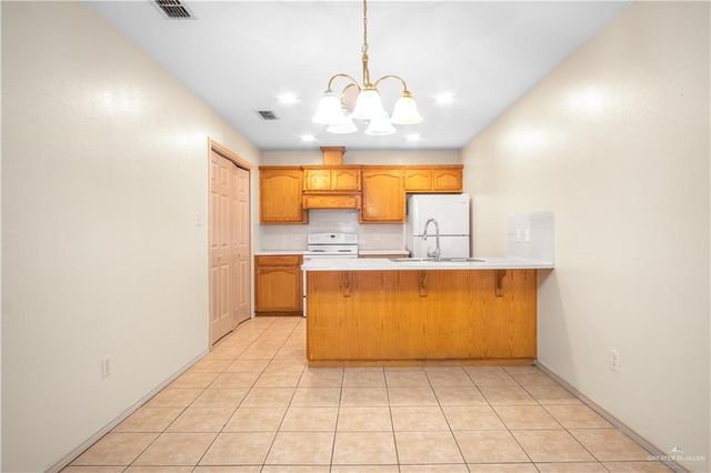 1206 Prosperity Drive, Edinburg, TX 78541