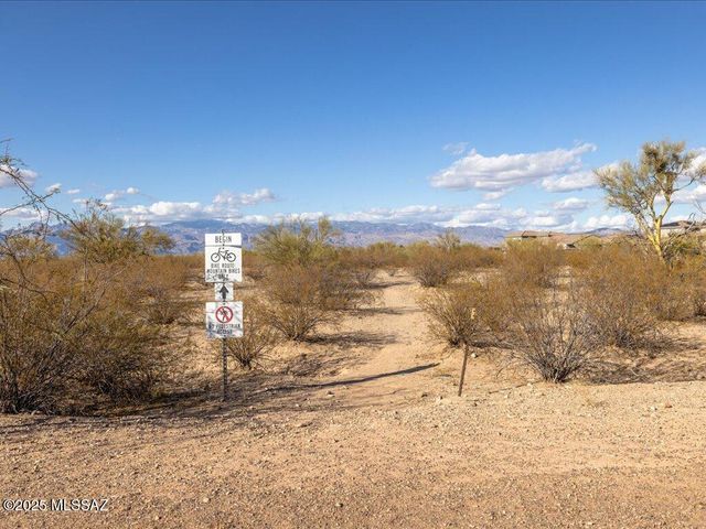 10218 E Civano Wash Trail, Tucson, AZ 85747