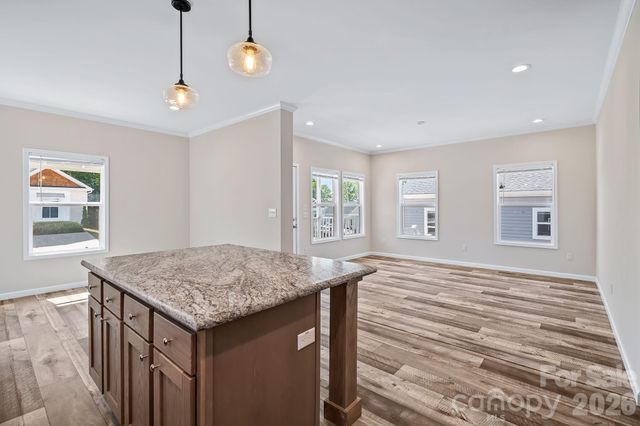 121 Bellamy Road, Asheville, NC 28806