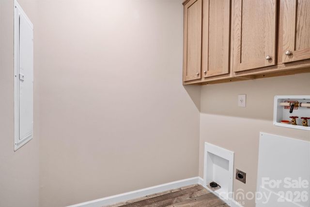 121 Bellamy Road, Asheville, NC 28806