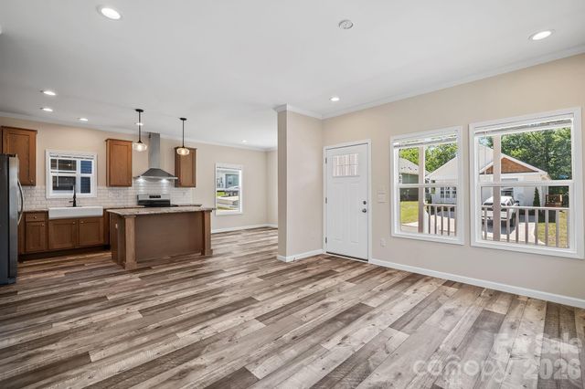 121 Bellamy Road, Asheville, NC 28806