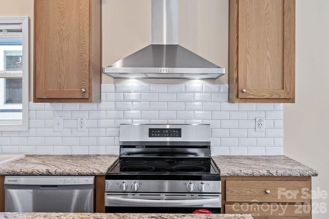 121 Bellamy Road, Asheville, NC 28806