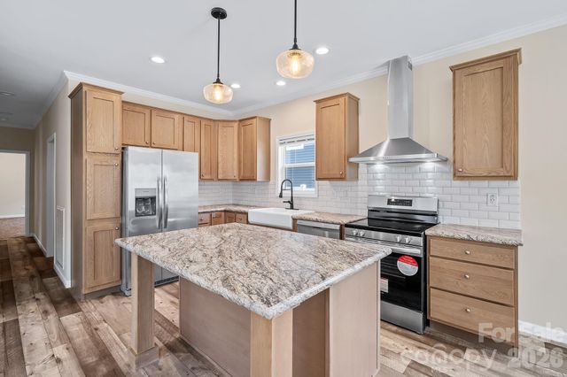 121 Bellamy Road, Asheville, NC 28806