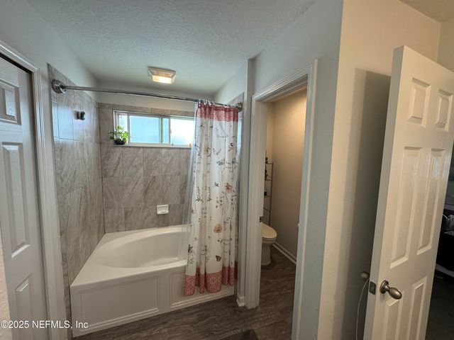 1825 JAMES MADISON Court, Jacksonville, FL 32221