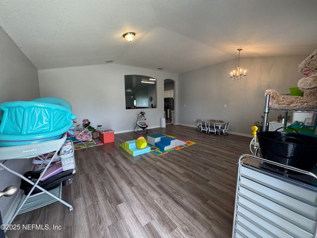 1825 JAMES MADISON Court, Jacksonville, FL 32221