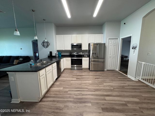 1825 JAMES MADISON Court, Jacksonville, FL 32221