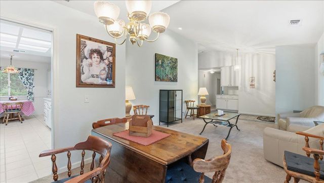 1400 Sussex Ct, Roseville, CA 95661