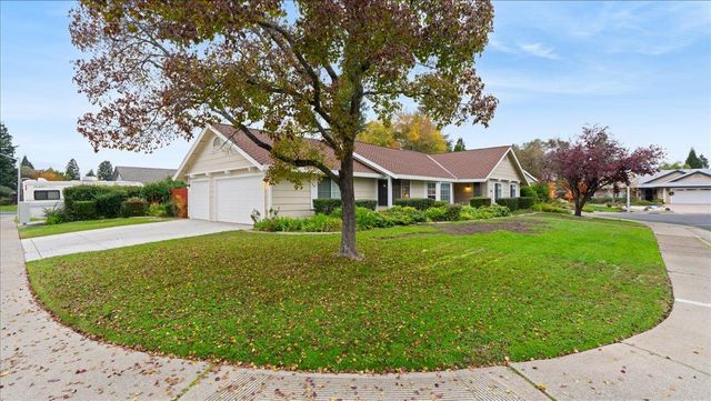 1400 Sussex Ct, Roseville, CA 95661