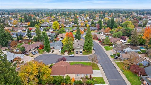 1400 Sussex Ct, Roseville, CA 95661