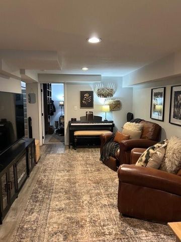 5407 W 72nd Terrace, Prairie Village, KS 66208