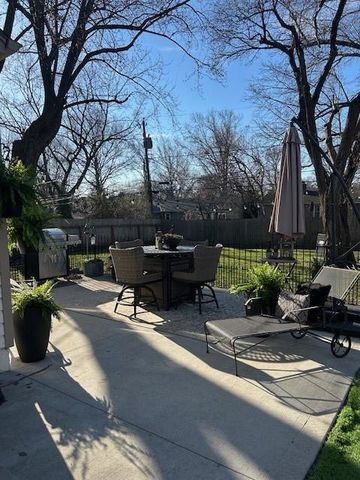 5407 W 72nd Terrace, Prairie Village, KS 66208