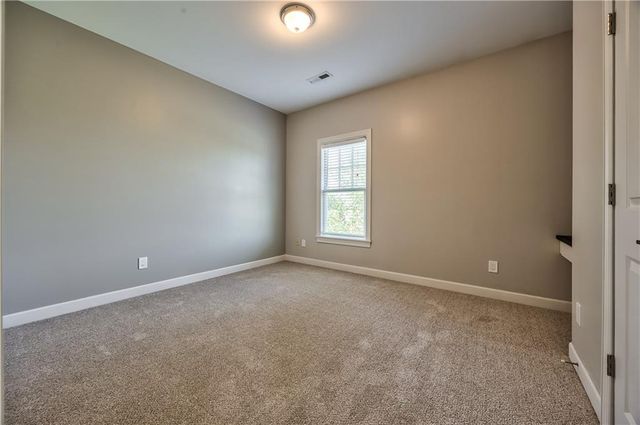 9742 Shady Bend Circle, Lenexa, KS 66227