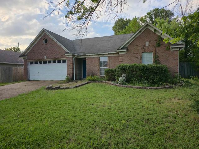 1214 BREEZY GATE DR, Memphis, TN 38018