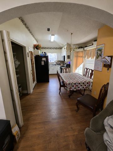 1214 BREEZY GATE DR, Memphis, TN 38018