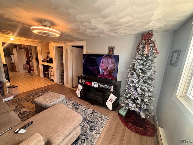 401 East Yates Street, Dewitt, NY 13057