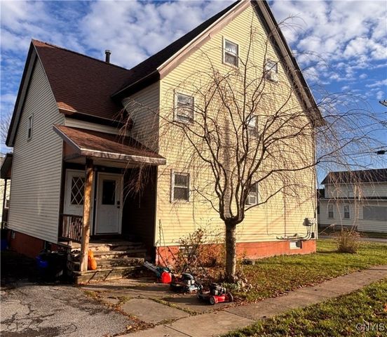 401 East Yates Street, Dewitt, NY 13057