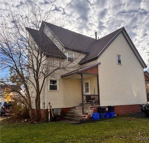 401 East Yates Street, Dewitt, NY 13057