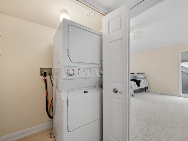 276 Old Barn Road 276-B, Barrington, IL 60010