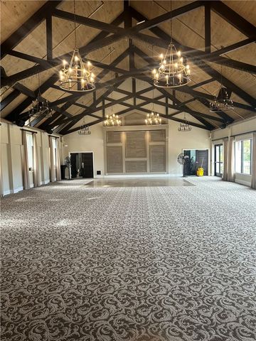 276 Old Barn Road 276-B, Barrington, IL 60010