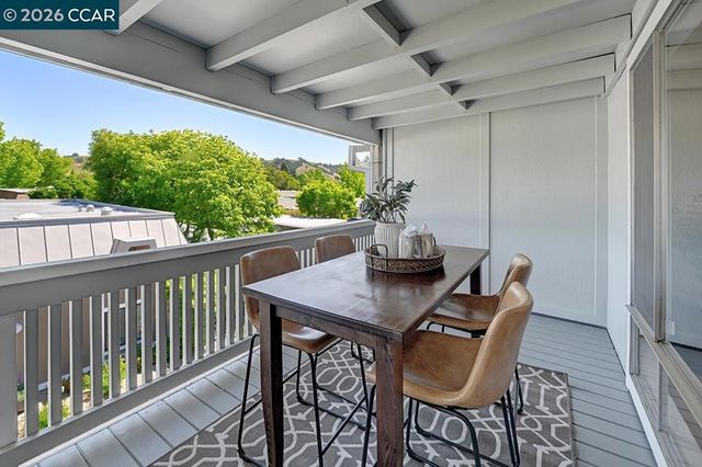 1332 Singingwood Ct 5, Walnut Creek, CA 94595
