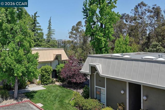 1332 Singingwood Ct 5, Walnut Creek, CA 94595