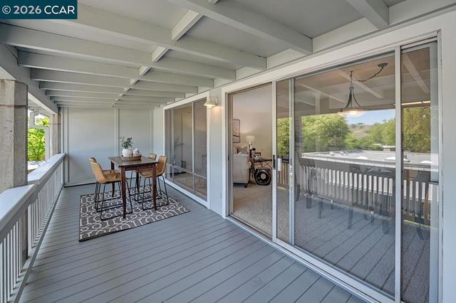 1332 Singingwood Ct 5, Walnut Creek, CA 94595