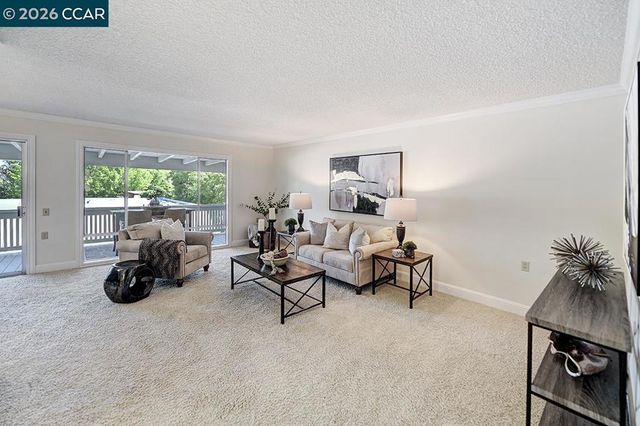 1332 Singingwood Ct 5, Walnut Creek, CA 94595