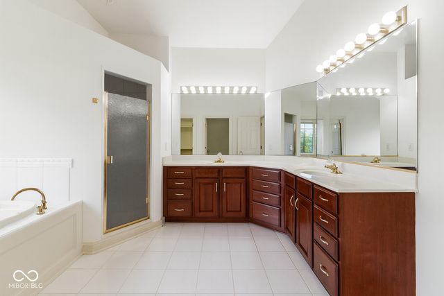 2444 Laurel Lake Boulevard, Carmel, IN 46032