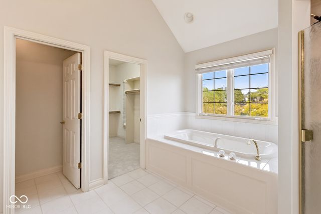 2444 Laurel Lake Boulevard, Carmel, IN 46032