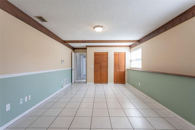 1 RYDING LANE, Palm Coast, FL 32164