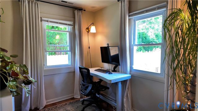 2401 Warwick Ave, Richmond, VA 23224