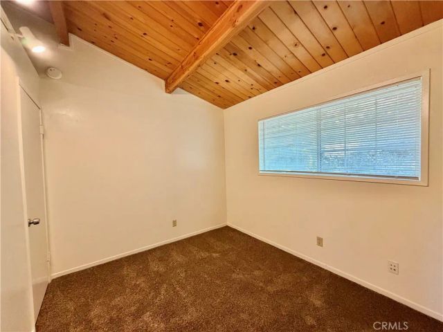 12137 Black Oak Drive, Loch Lomond, CA 95461