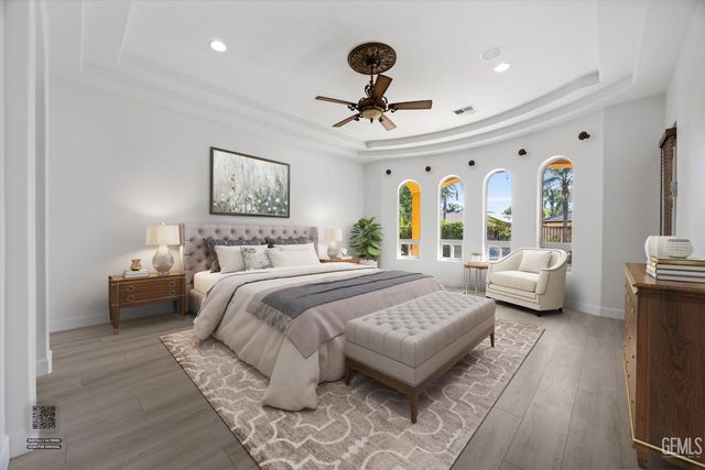 204 Somerford Court, Bakersfield, CA 93312