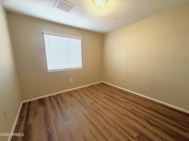 5909 W CORONADO Road, Phoenix, AZ 85035