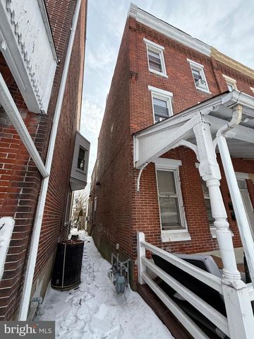 558 STANBRIDGE ST, Norristown, PA 19401