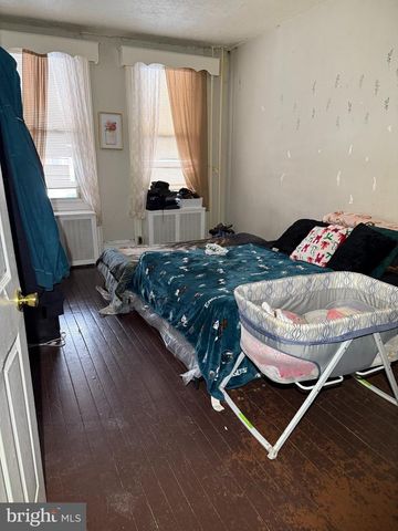 558 STANBRIDGE ST, Norristown, PA 19401