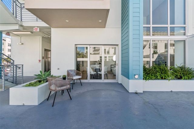 1343 4TH STREET 202, Sarasota, FL 34236