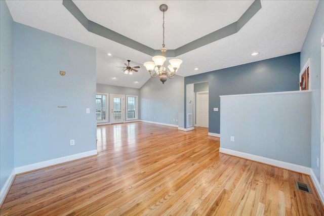 275 Chestnut Creek DR, Hardy, VA 24101